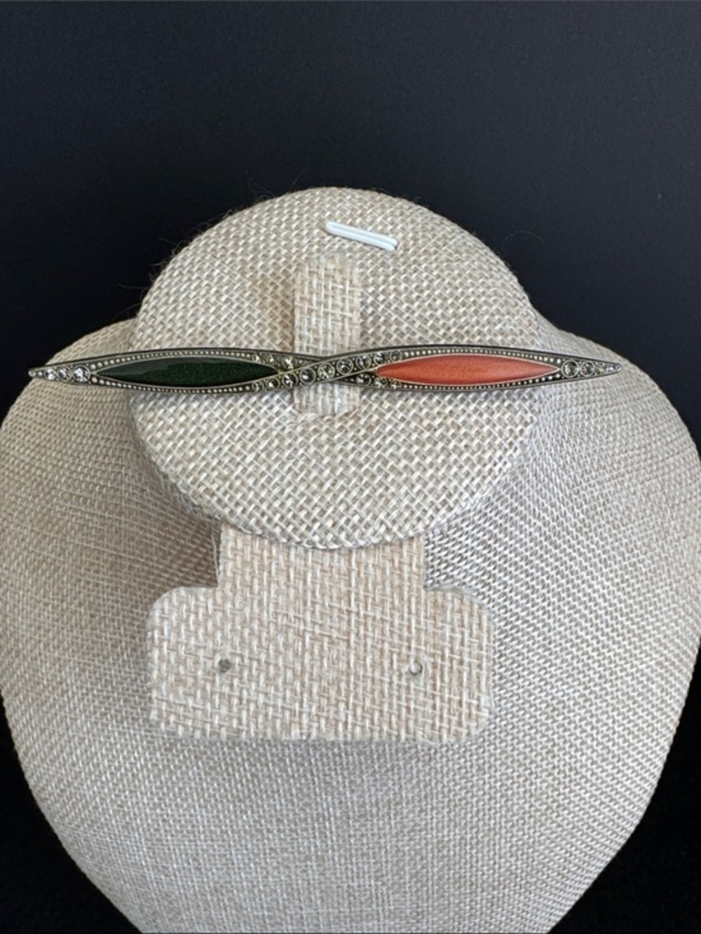 VTG Art Deco Style Marcasite Bar Brooch Pin - Silver Tone Green and Orange